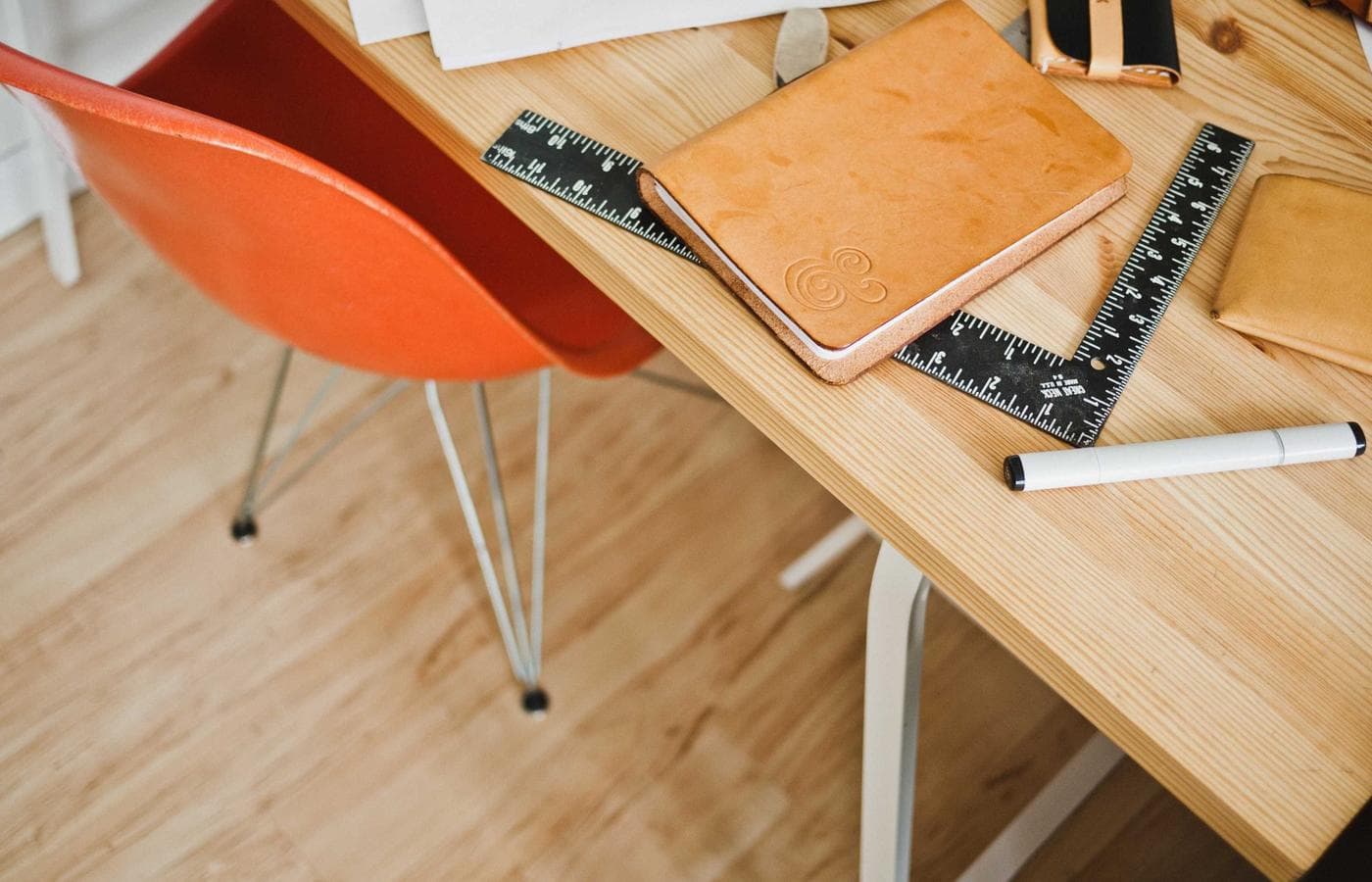 Profile view at anchor